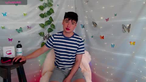 JOHAN -   online show from March 9, 2025, 1:04 pm