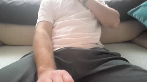 John online show from November 6, 2025, 2:51 pm