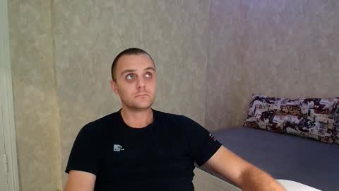 Snapshot of john_3019 chatting on October 21, 2025, 8:20 pm John online show from October 21, 2025, 8:20 pm