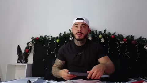 John  online show from December 18, 2024, 11:02 am