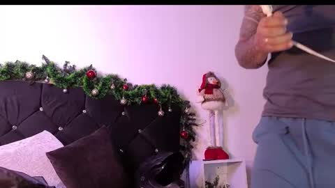 John  online show from December 22, 2025, 12:02 pm