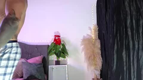 John  online show from March 27, 2026, 12:27 pm