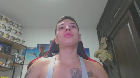 Snapshot of john_s117 chatting on January 7, 2025, 2:10 am JOHN online show from January 7, 2025, 2:10 am