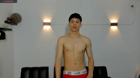 john_ssnow29 online show from April 14, 2026, 9:15 am