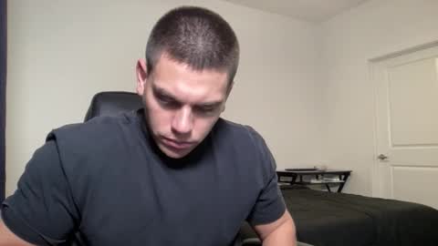 Snapshot of johnafterdark chatting on December 17, 2025, 2:50 am JAXX online show from December 17, 2025, 2:50 am