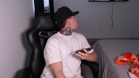 Snapshot of johnafterdark chatting on January 11, 2026, 9:53 pm JAXX online show from January 11, 2026, 9:53 pm