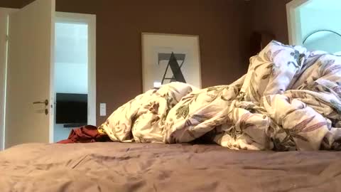 JohnBob online show from October 21, 2025, 10:49 am