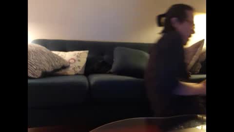 Snapshot of johneelicks chatting on September 28, 2025, 10:31 am Johnee online show from September 28, 2025, 10:31 am