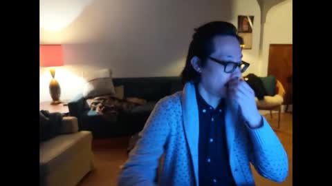 Johnee online show from March 29, 2026, 7:52 am