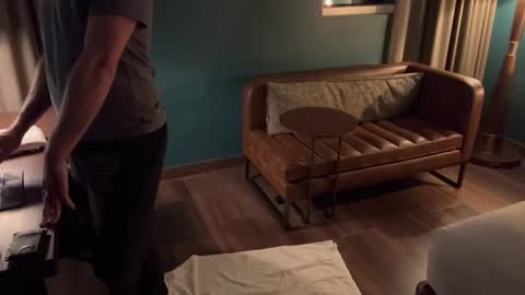 J online show from December 7, 2024, 5:15 am