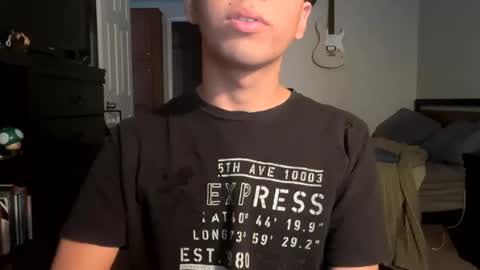 Snapshot of johnj188 chatting on October 8, 2025, 9:34 pm johnj188 online show from October 8, 2025, 9:34 pm