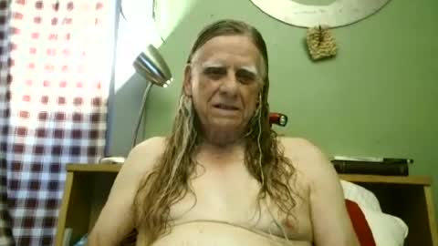 Snapshot of johnnieq1971 chatting on June 29, 2026, 12:50 am johnnieq1971 online show from June 29, 2026, 12:50 am