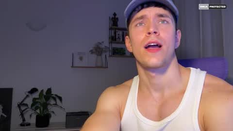 Johnny online show from November 18, 2025, 8:46 pm