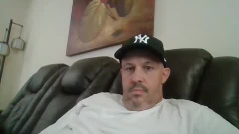 johnnycb7 online show from September 30, 2025, 5:40 pm