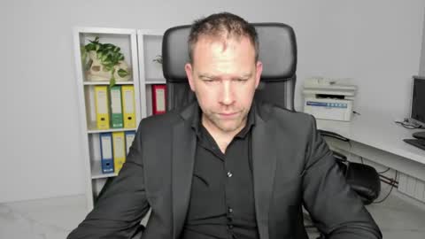 johnnydough82 online show from December 25, 2024, 5:26 am