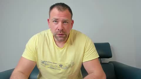 johnnydough82 online show from March 7, 2025, 4:57 am