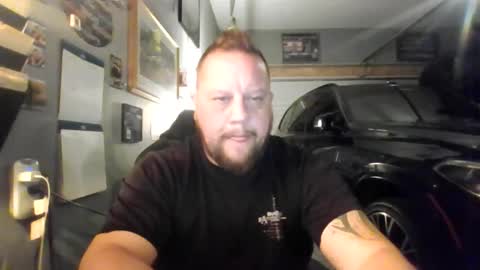 johnnydub3685 online show from November 8, 2025, 9:53 am