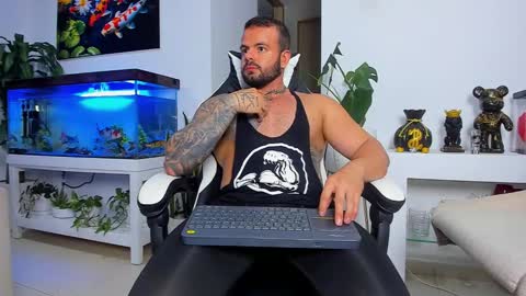 JOHNNY online show from October 1, 2025, 2:28 am