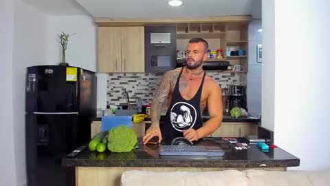 JOHNNY online show from November 21, 2025, 12:21 am