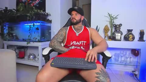 Snapshot of johnnygrayson_ chatting on February 4, 2026, 2:06 am JOHNNY online show from February 4, 2026, 2:06 am