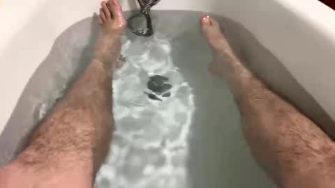 Snapshot of johnnywet20 chatting on November 1, 2025, 4:42 pm throbbing cock online show from November 1, 2025, 4:42 pm