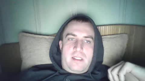 Snapshot of johnoreon chatting on December 14, 2024, 6:20 pm johnoreon online show from December 14, 2024, 6:20 pm