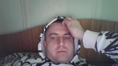 Snapshot of johnoreon chatting on May 4, 2026, 7:04 am johnoreon online show from May 4, 2026, 7:04 am