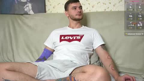 Snapshot of johnstoneisland chatting on September 11, 2025, 6:30 pm John online show from September 11, 2025, 6:30 pm