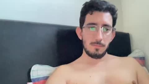 Snapshot of johnukber chatting on May 18, 2026, 5:41 pm John Ukber online show from May 18, 2026, 5:41 pm