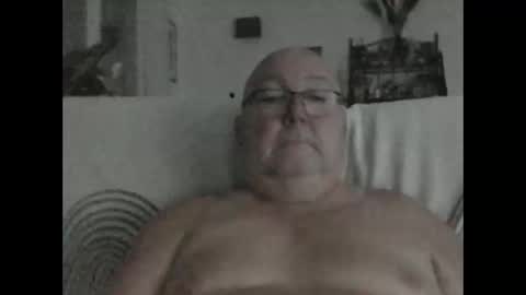 jojo60000529566 online show from December 4, 2024, 8:07 pm