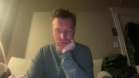 Snapshot of jojohalloran64 chatting on January 14, 2026, 3:12 am jojohalloran64 online show from January 14, 2026, 3:12 am