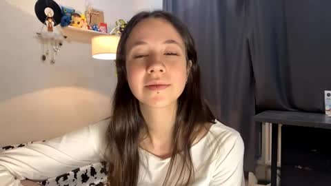 Snapshot of jolandamccammon chatting on June 1, 2026, 5:25 pm I am Joline ntmuLets hit 10 Thumbs Up together online show from June 1, 2026, 5:25 pm