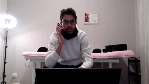 jolie_cam online show from March 25, 2026, 8:26 pm