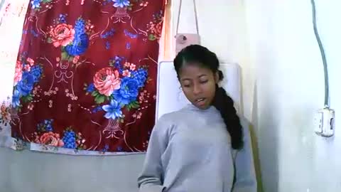 joliekah27 online show from January 14, 2025, 6:13 am