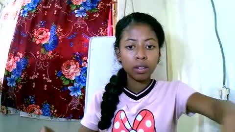 joliekah27 online show from January 14, 2025, 9:56 am