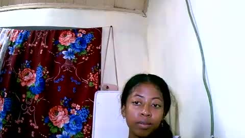 joliekah27 online show from January 17, 2025, 10:12 pm