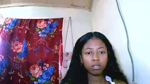joliekah27 online show from January 18, 2025, 12:57 pm