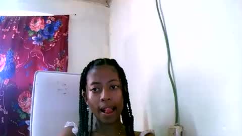 joliekah27 online show from January 19, 2025, 6:09 am