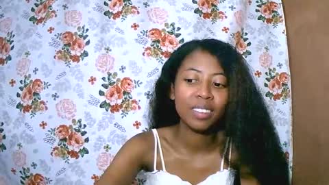 joliekah27 online show from March 9, 2025, 10:52 pm