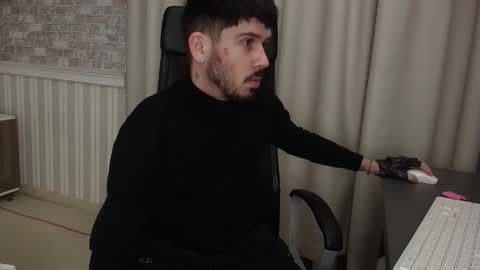 JonahShaw online show from October 19, 2025, 4:13 am