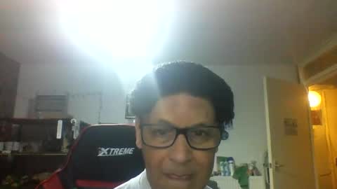 Snapshot of jonang2020 chatting on December 4, 2024, 2:15 pm Jason online show from December 4, 2024, 2:15 pm
