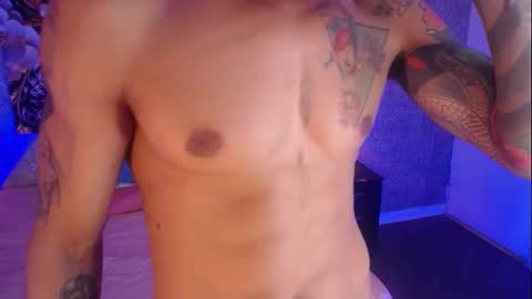 Jonas  online show from September 16, 2025, 8:43 pm