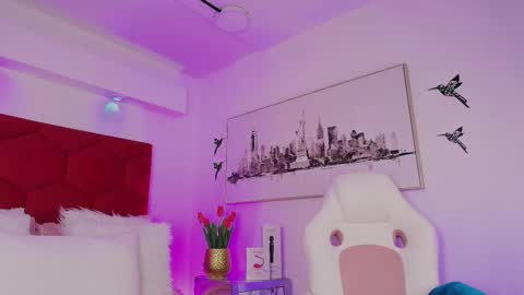 Jonas  online show from November 17, 2025, 1:17 pm