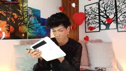 Jonas  online show from February 19, 2026, 4:08 am