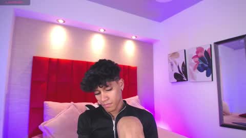 Jonas  online show from March 29, 2026, 5:07 am