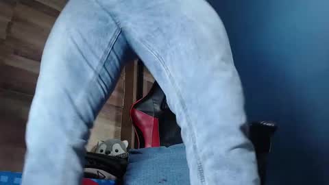 jonathancast08 online show from September 12, 2025, 3:01 pm