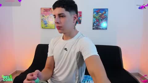 Instagram jonathanfit14 online show from September 20, 2025, 10:33 pm