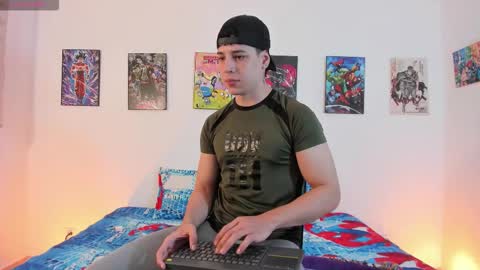 Instagram jonathanfit14 online show from March 12, 2026, 8:04 pm