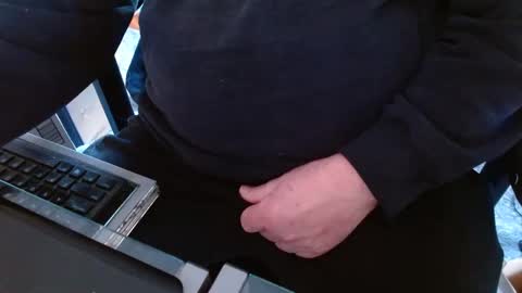 joncpics online show from March 7, 2025, 9:27 pm