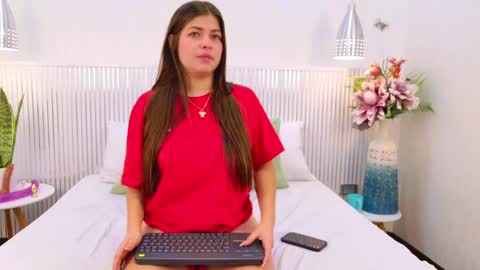 Snapshot of jones_diaz chatting on May 4, 2026, 12:12 pm melani gomez online show from May 4, 2026, 12:12 pm